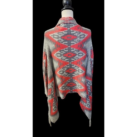 Young Threads NEW YORK CITY NYC Aztec Wrap Cardigan Sweater Women's Size Large - Picture 3 of 9
